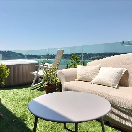 Preciosa Habitacion Suite En Atico Con Terraza Santiago de Compostela Eksteriør bilde