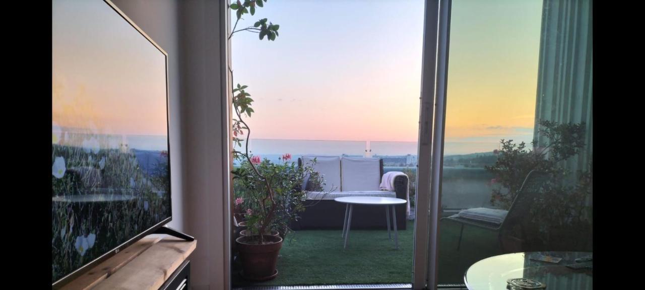 Preciosa Habitacion Suite En Atico Con Terraza Santiago de Compostela Eksteriør bilde