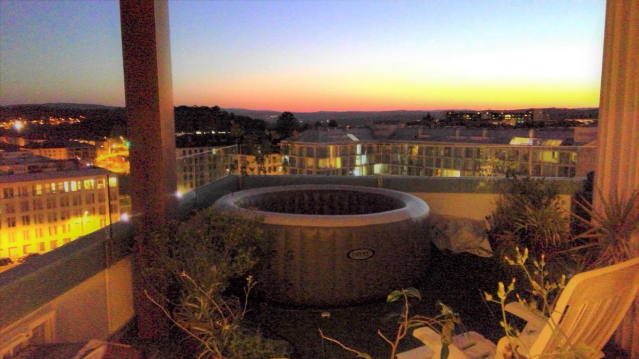 Preciosa Habitacion Suite En Atico Con Terraza Santiago de Compostela Eksteriør bilde